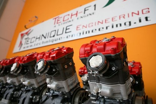 Tech F1 timmert aan de weg in kartland